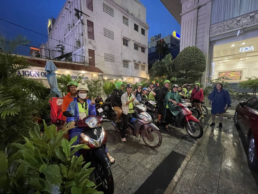 Saigon: Day-Night Sights & Local Food Tour l Female Option - District 4: The Smallest District with a Big Mix of Traditions