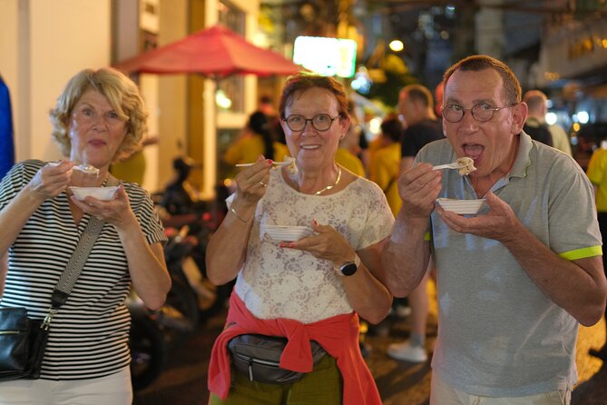 Saigon Sight & Food Tour By Night (Private Tour) - A Night Tour That Mixes Street Food With Big-Site Orientation