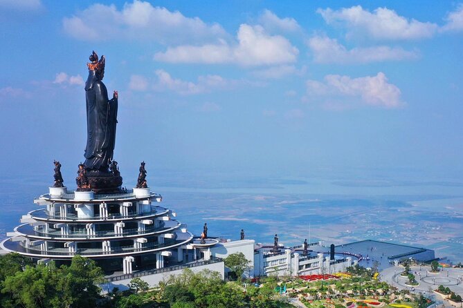 Small-Group 1-day: Cao Dai Temple & Ba Den Mountain - Lunch in the middle of the day: included, but keep expectations flexible
