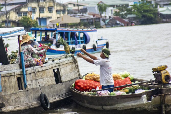 Small-group 2-Day Mekong Delta: Floating market, Cooking Class... - My Tho: pagodas, palms, and an easy first Mekong look