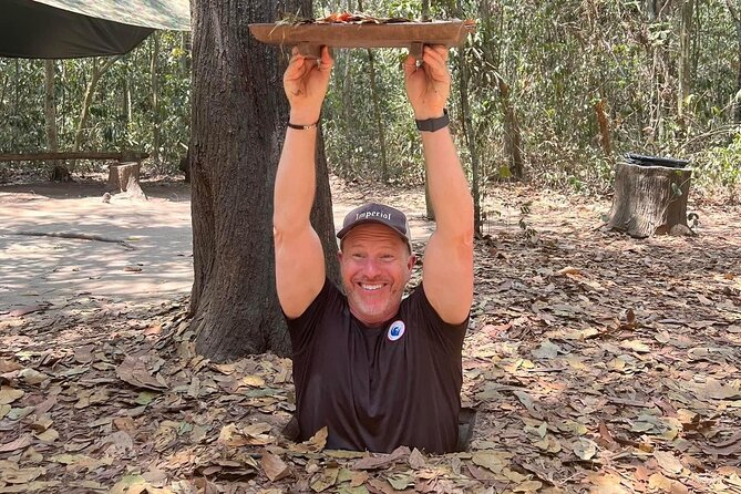 Small-Group Cu Chi Tunnels Half-Day Tour from Ho Chi Minh City - The snack moment: boiled tapioca and tea after the crawl