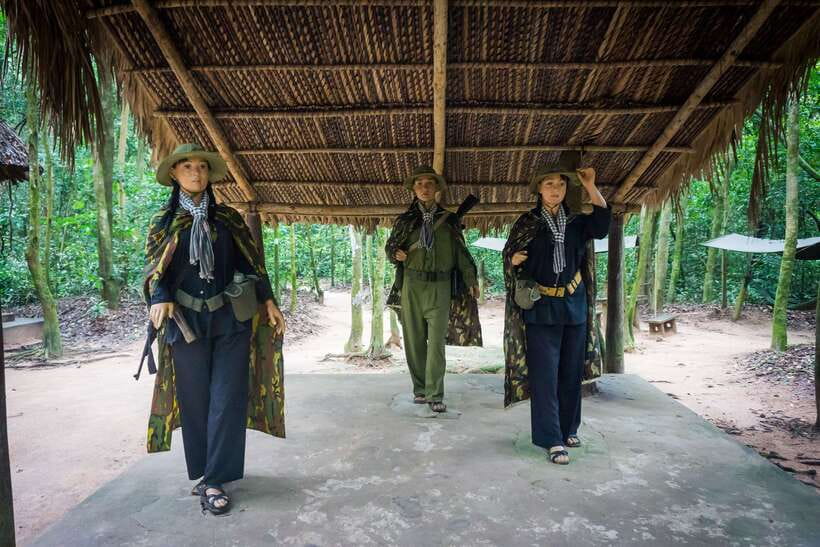 Small Group Full-Day Cu Chi Tunnels and Mekong Trip - Lunch at a Local Restaurant: Refueling Without Guesswork