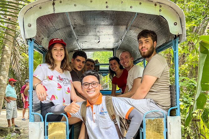 Small-Group Mekong Delta Day Trip: Boat Ride, Cottages & Pagoda - Lang Xanh Lunch by the Water: Good Food Without the Guesswork