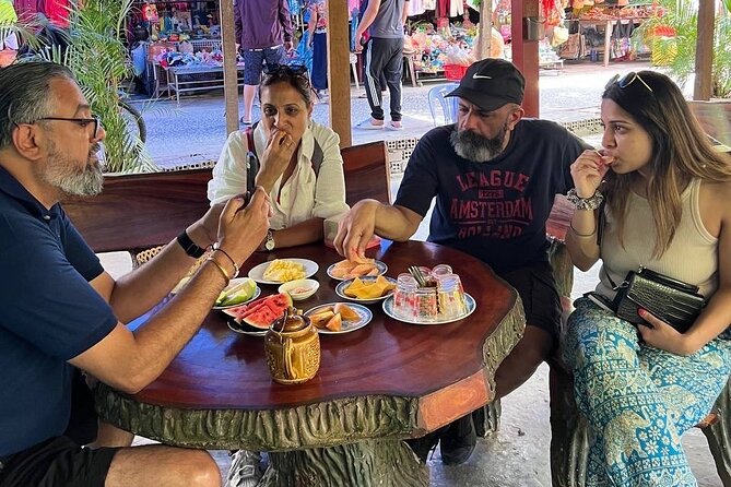 VIP Tour: Mekong Delta 1 Day | Option: Better Lunch - Your Guide and Group Size: Why It Feels Organized (Not Chaotic)
